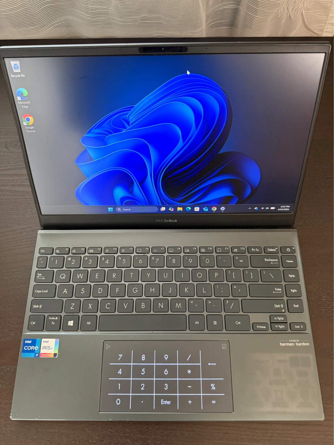ASUS Zenbook Laptop Intel Core i7 - photo 2
