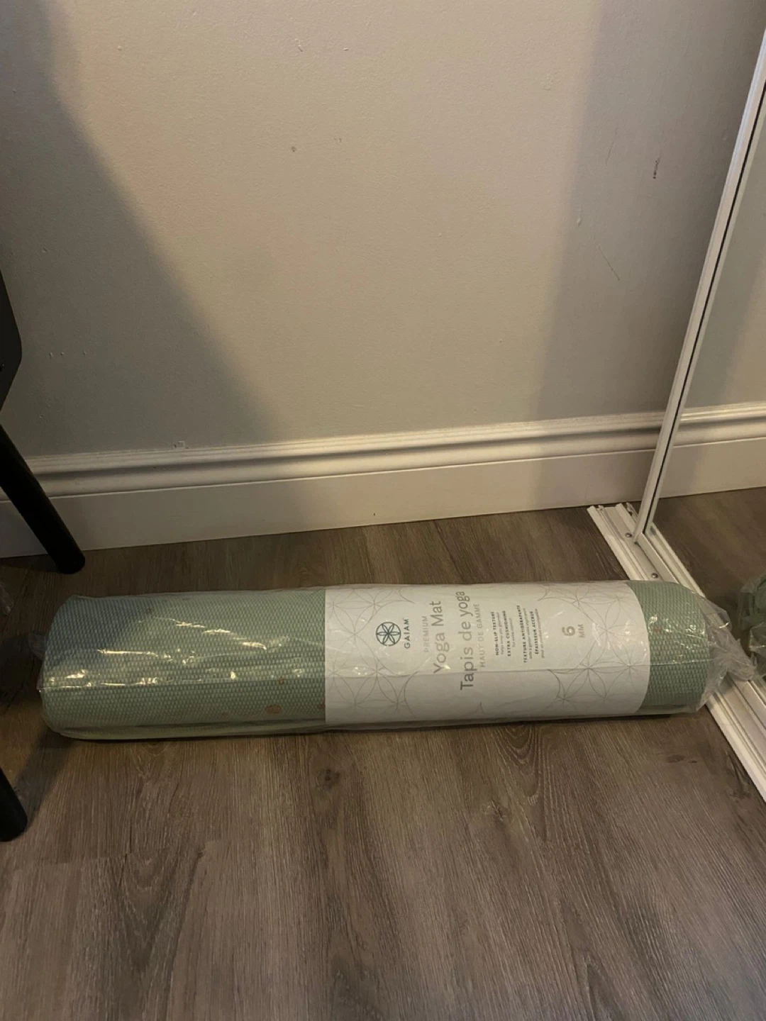 Brand New 6mm Yoga Mat - GAIAM - photo 2