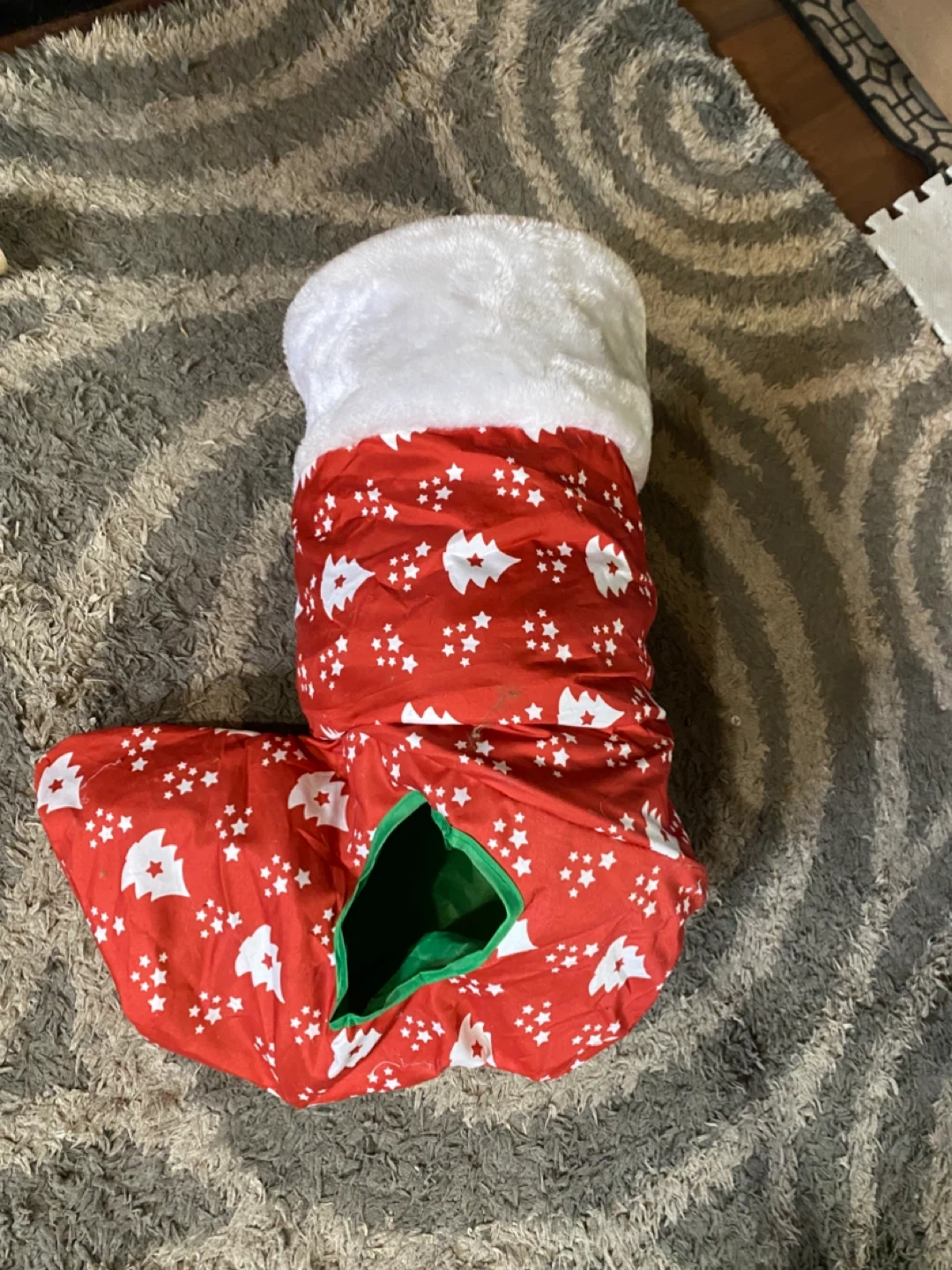 Christmas Cat Tunnel Toy