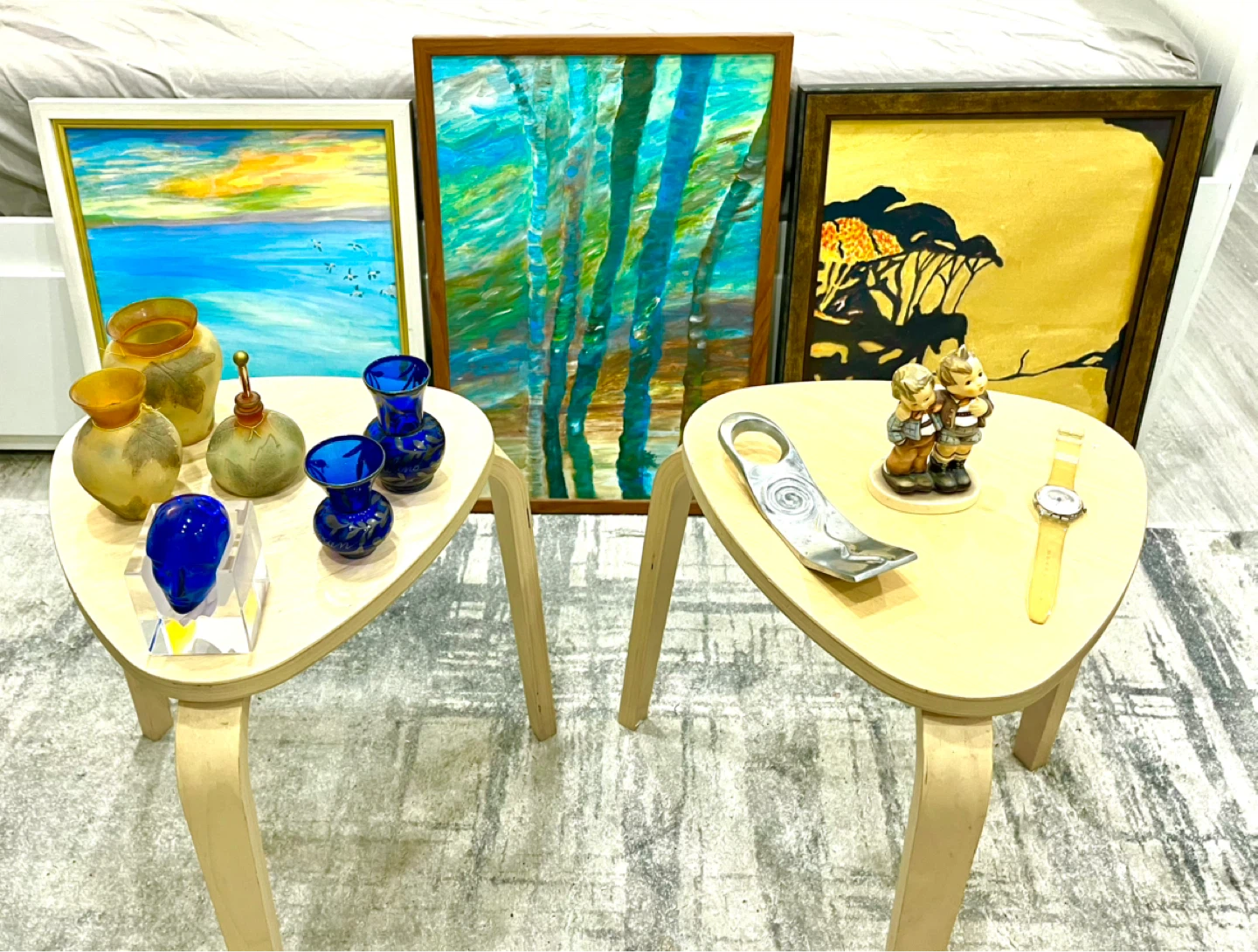 Paintings, Vases and Decorative Objects