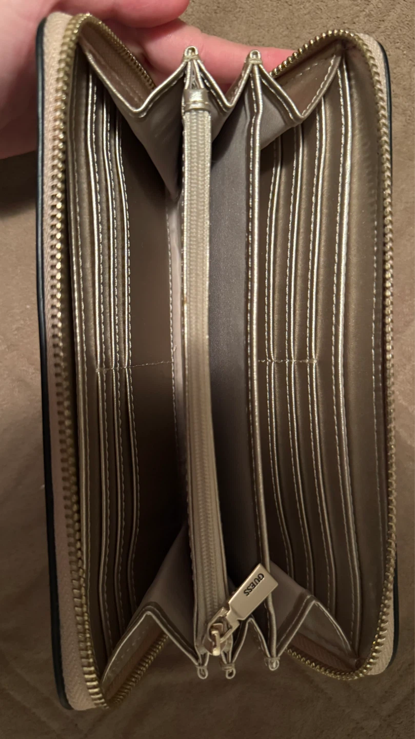 Guess Zip Around Wallet - photo 3