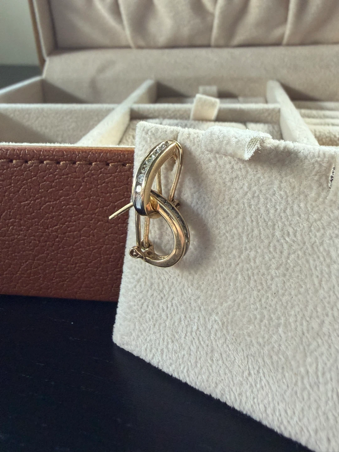 14k gold with small Diamonds Earrings - photo 3