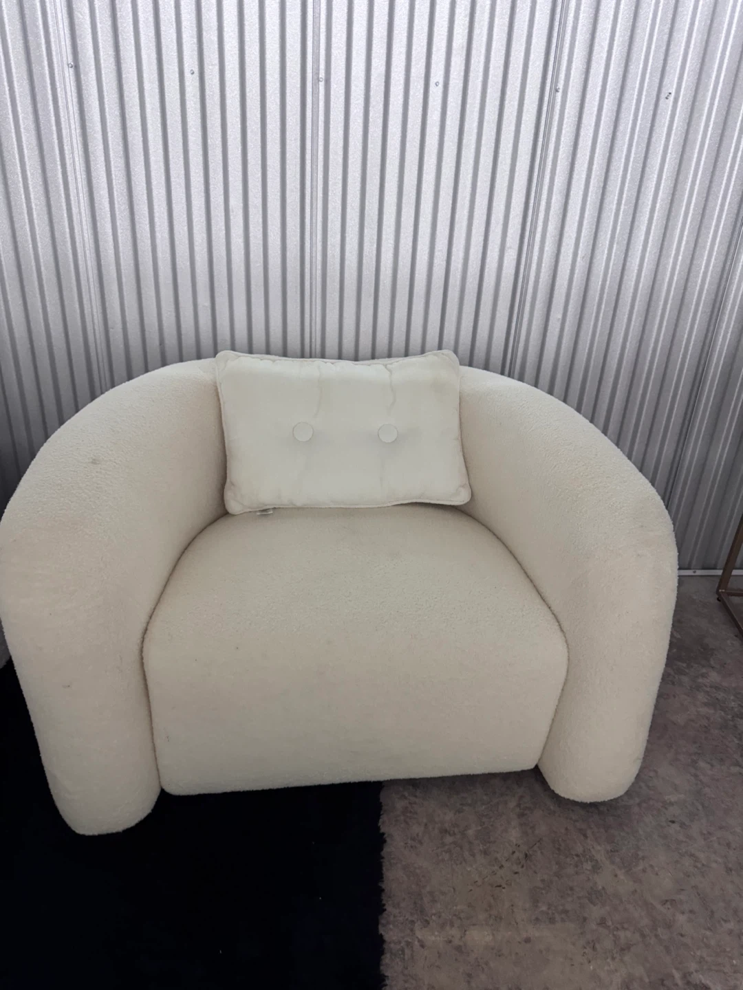 Cream Boucle Armchair - photo 4