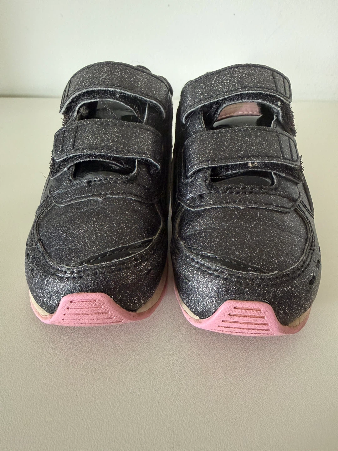 Sneakers toddler Girls Kids Size 9C - photo 2
