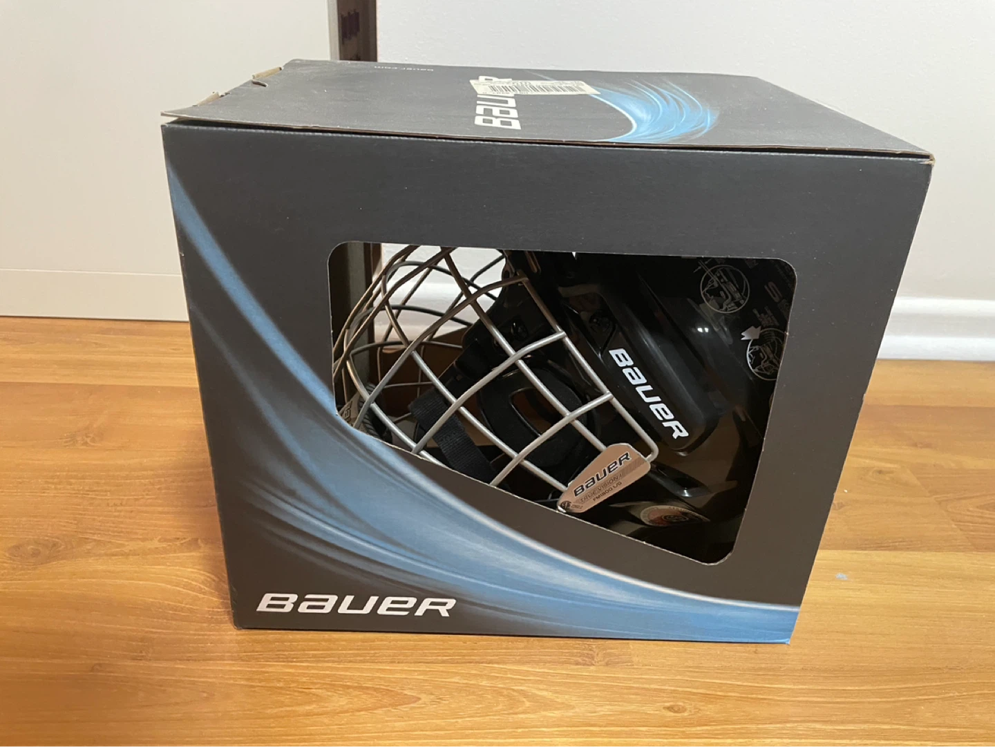 Bauer Hockey Helmet - photo 3