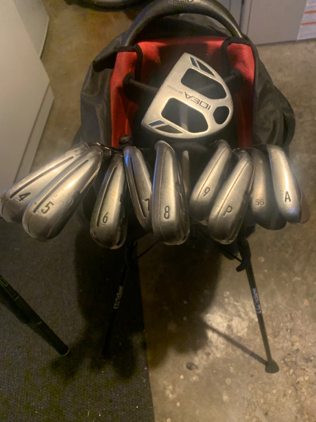 Taylormade Golf Club Set with Bag-sold - photo 3