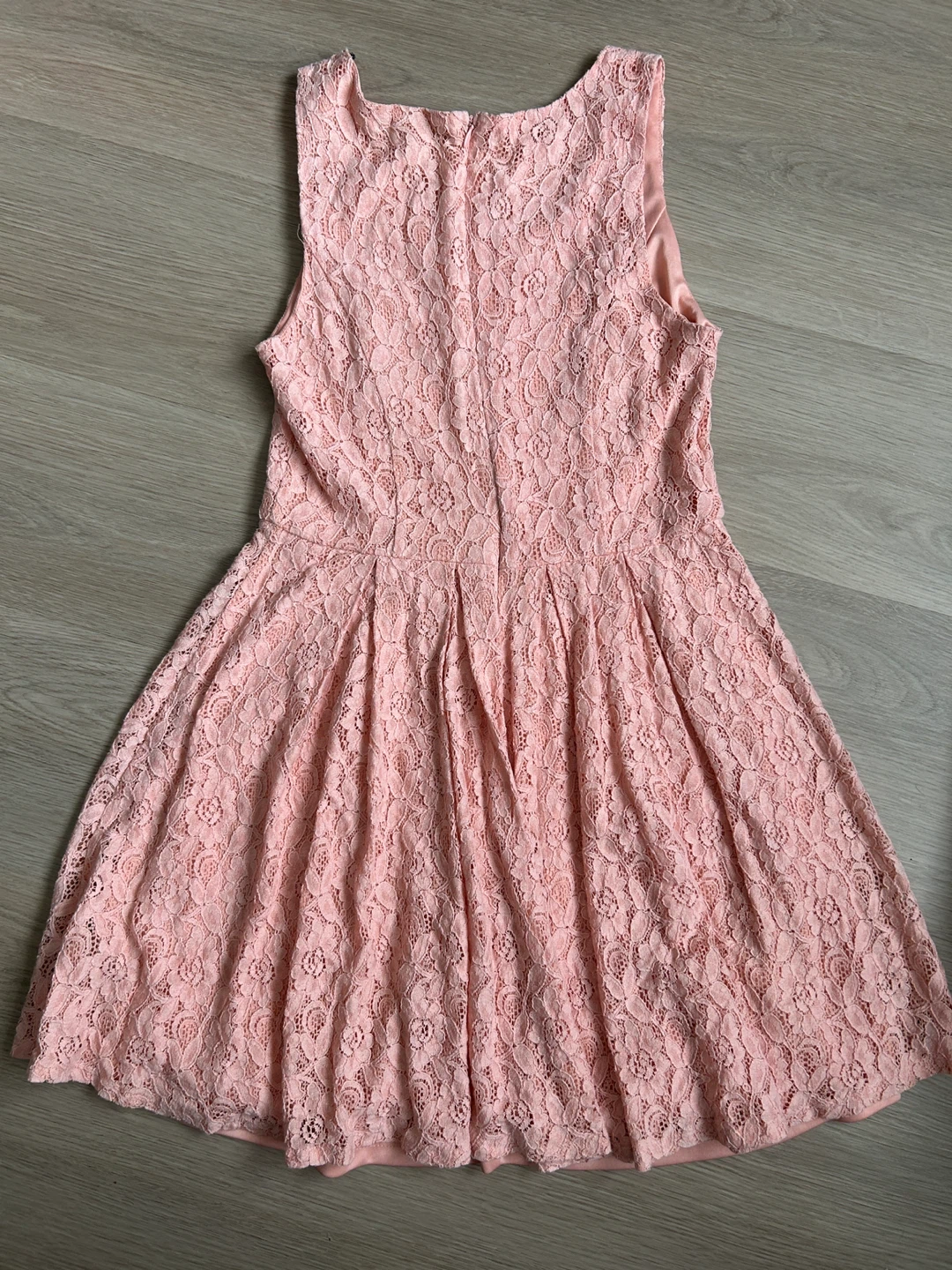 Forever 21 Pink Lace Dress - Size M - photo 2