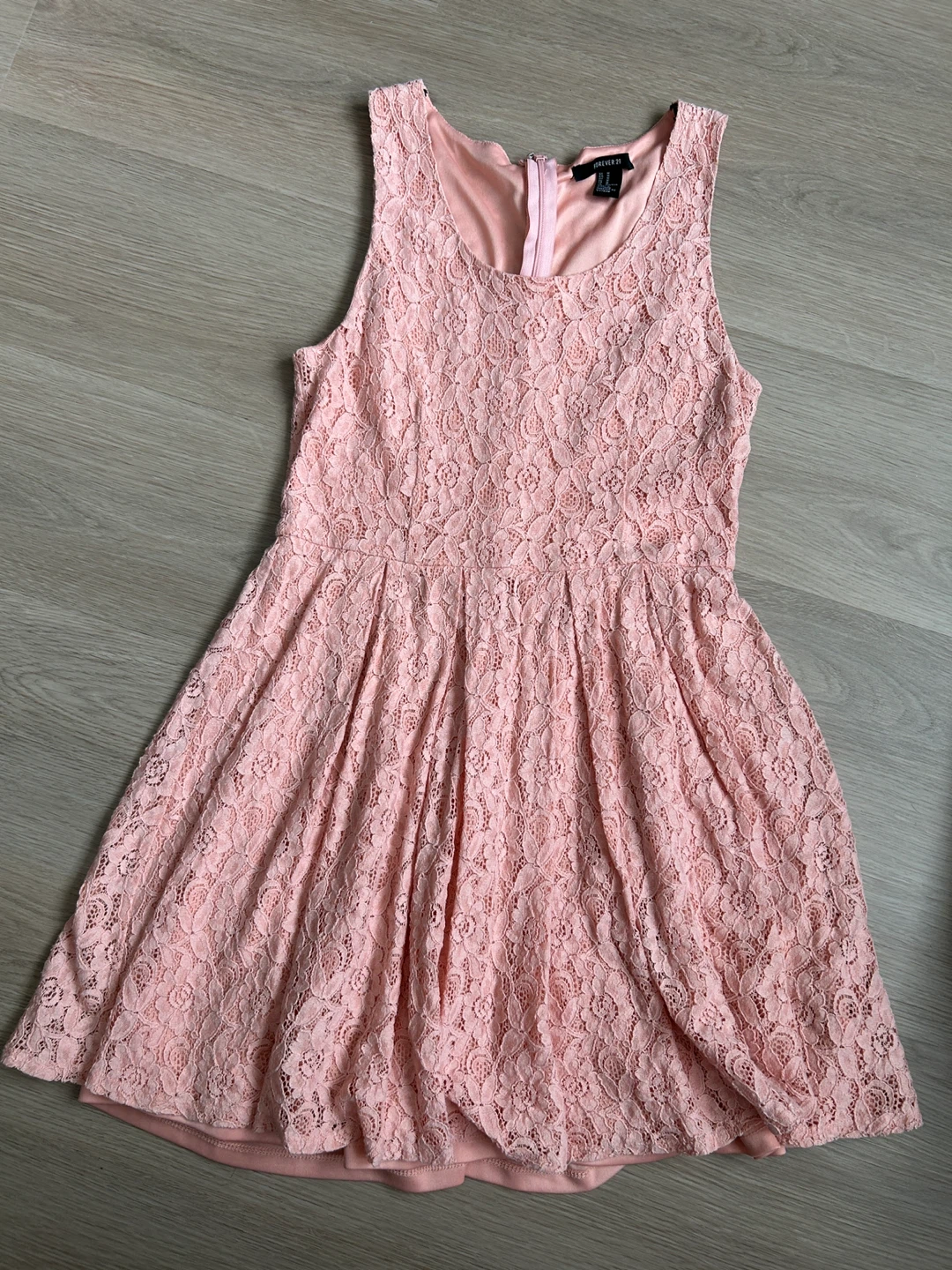 Forever 21 Pink Lace Dress - Size M