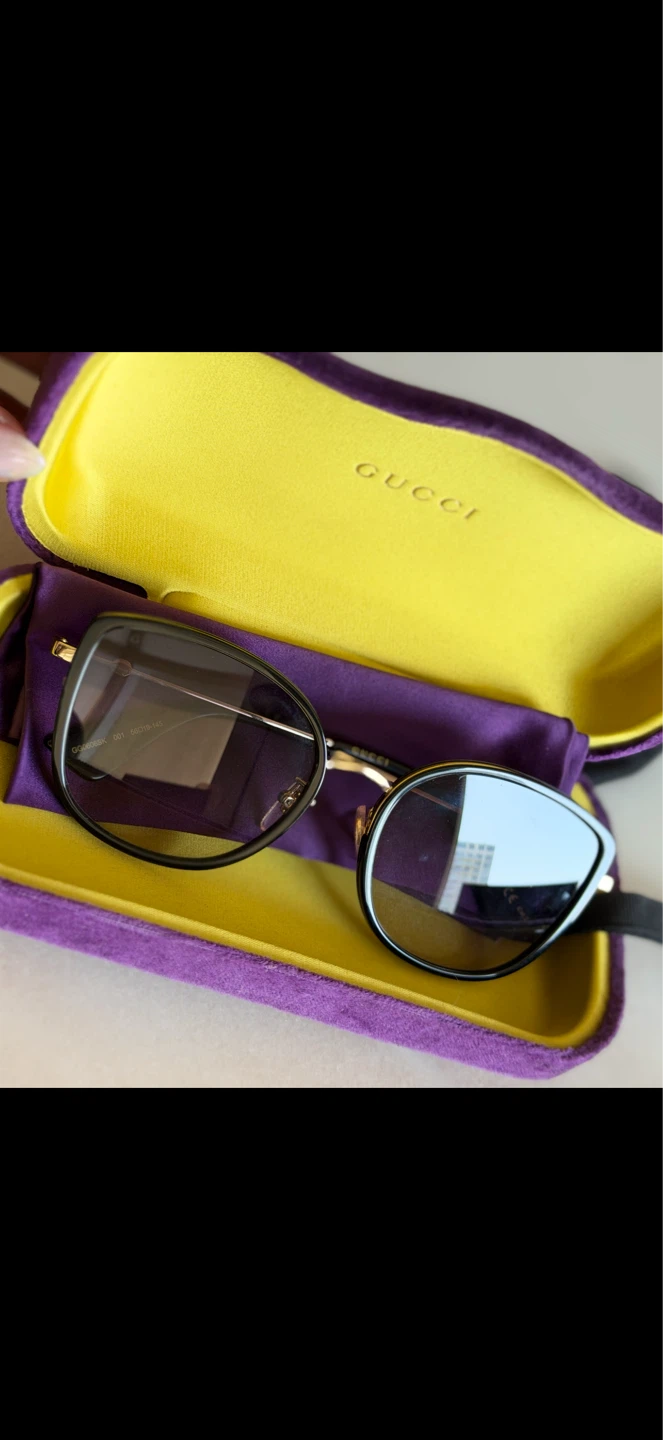 Gucci Sunglasses - photo 4