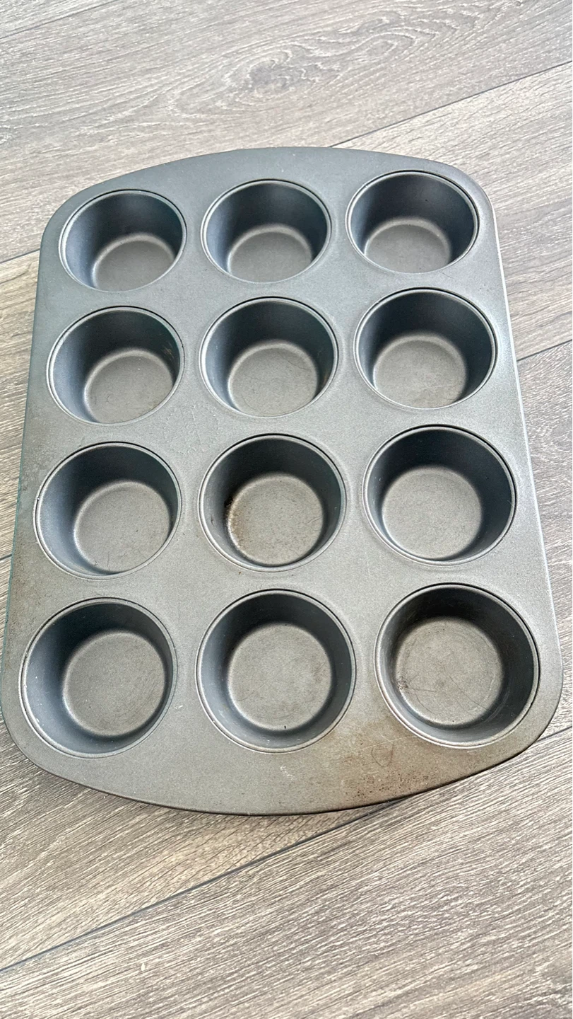 12-Cup Muffin Tin