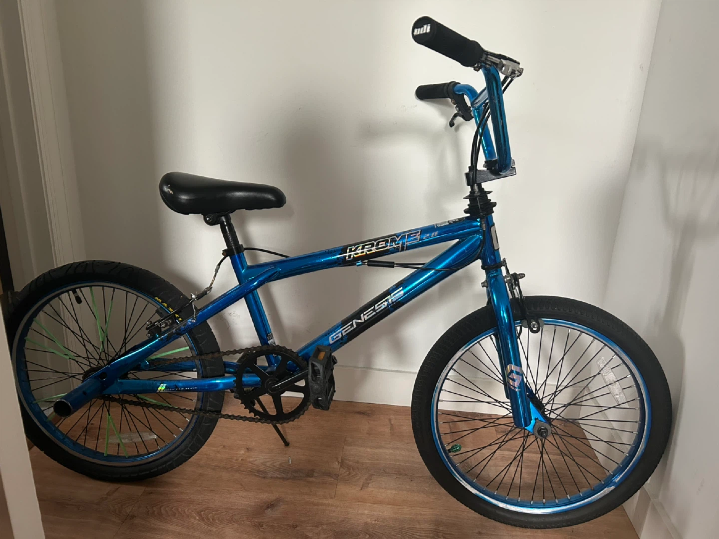 SELLING BMX BIKE