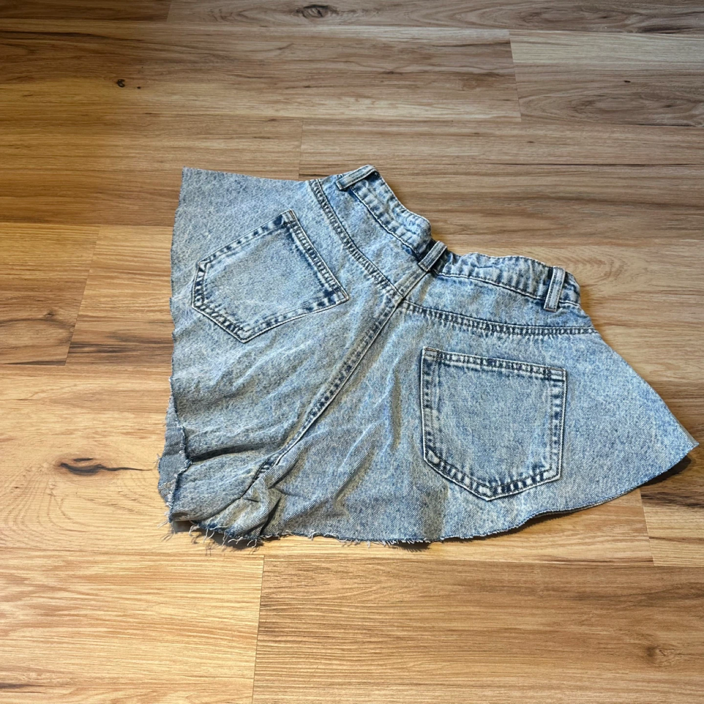 SHEIN Women's Acid Wash Denim Shorts - photo 3