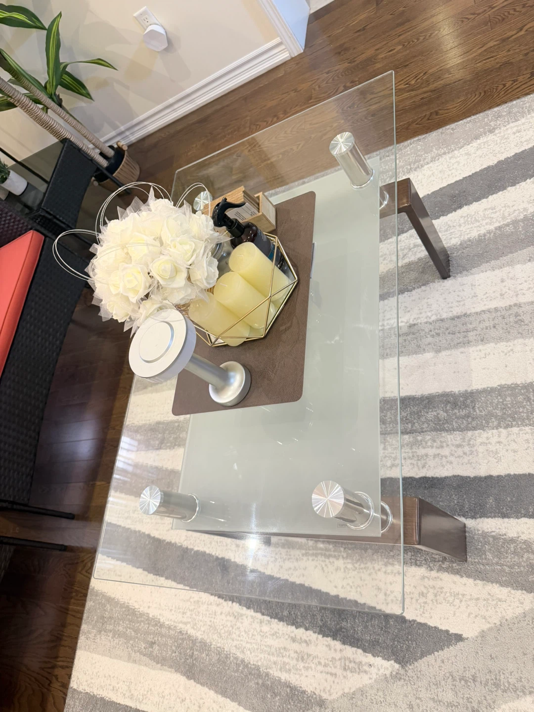 Glass Coffee Table with Dark Wood Legs - photo 2