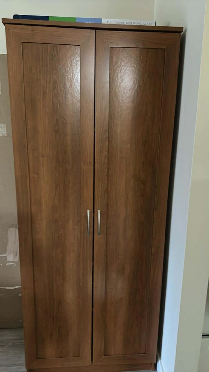 Wooden Storage Cabinet with 5 Shelves