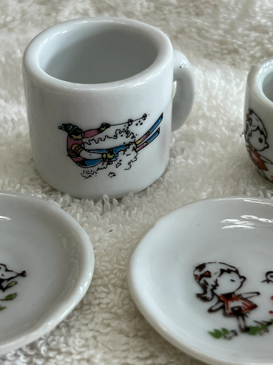 Miniature Porcelain Tea/Coffee Set - photo 4
