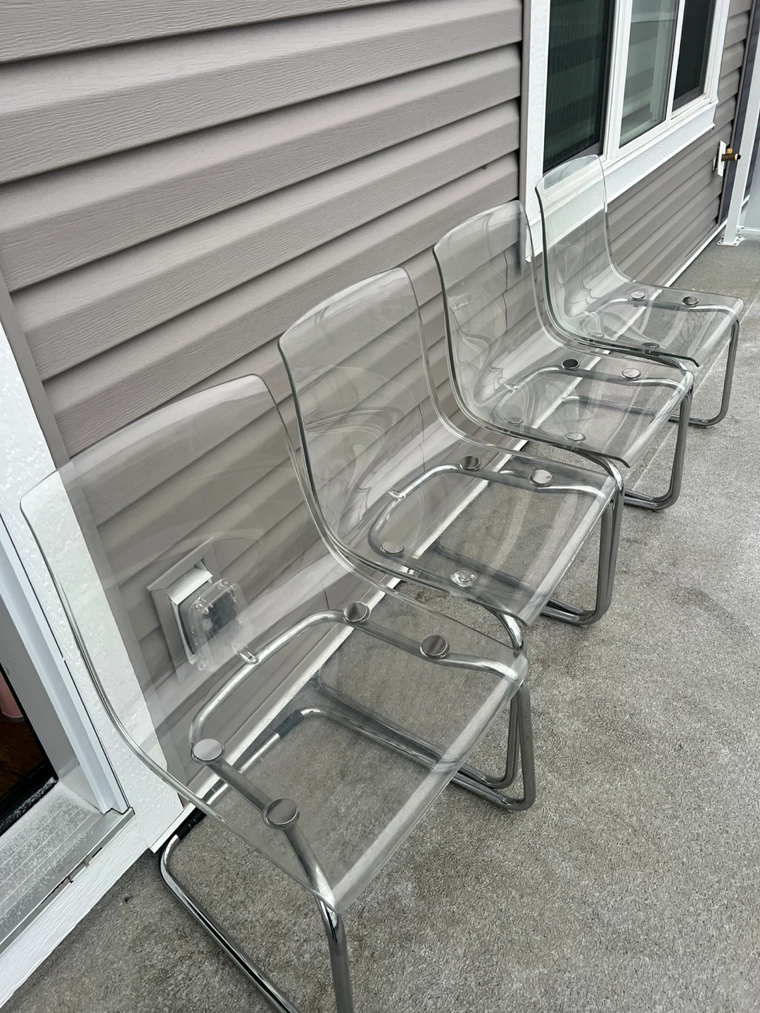 Set of 4 Clear Acrylic Dining Chairs 4 - photo 4
