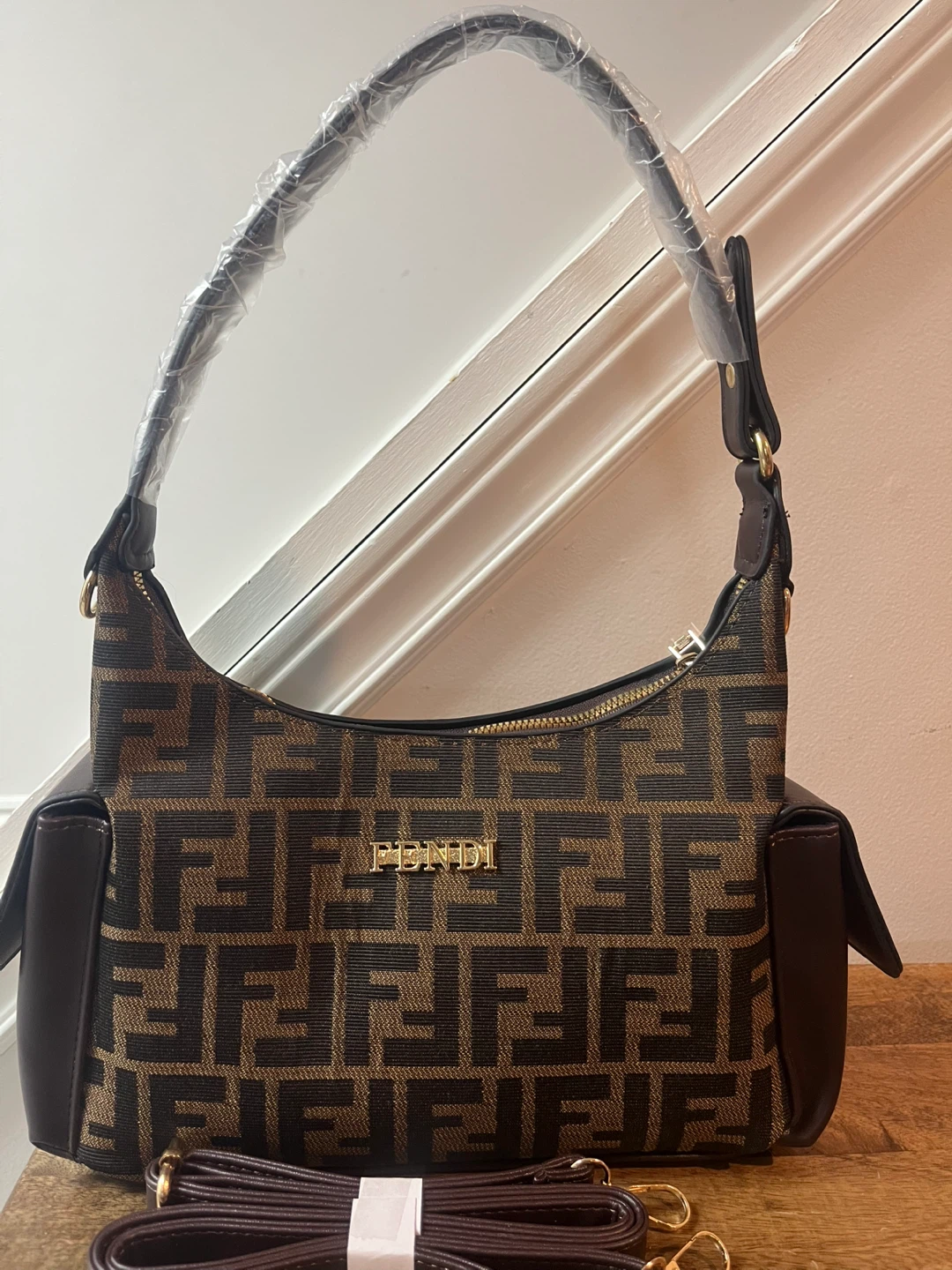 Fendi Roma Shoulder Bag - photo 2