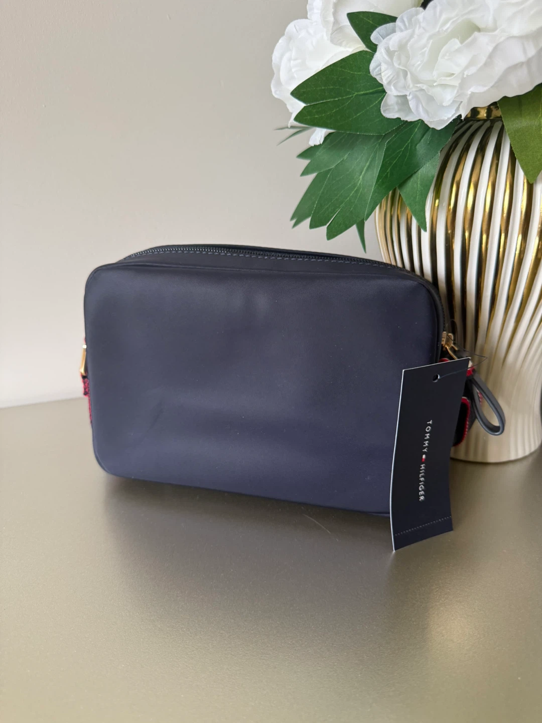 Tommy Hilfiger Navy Blue and Red Crossbody Bag - photo 2