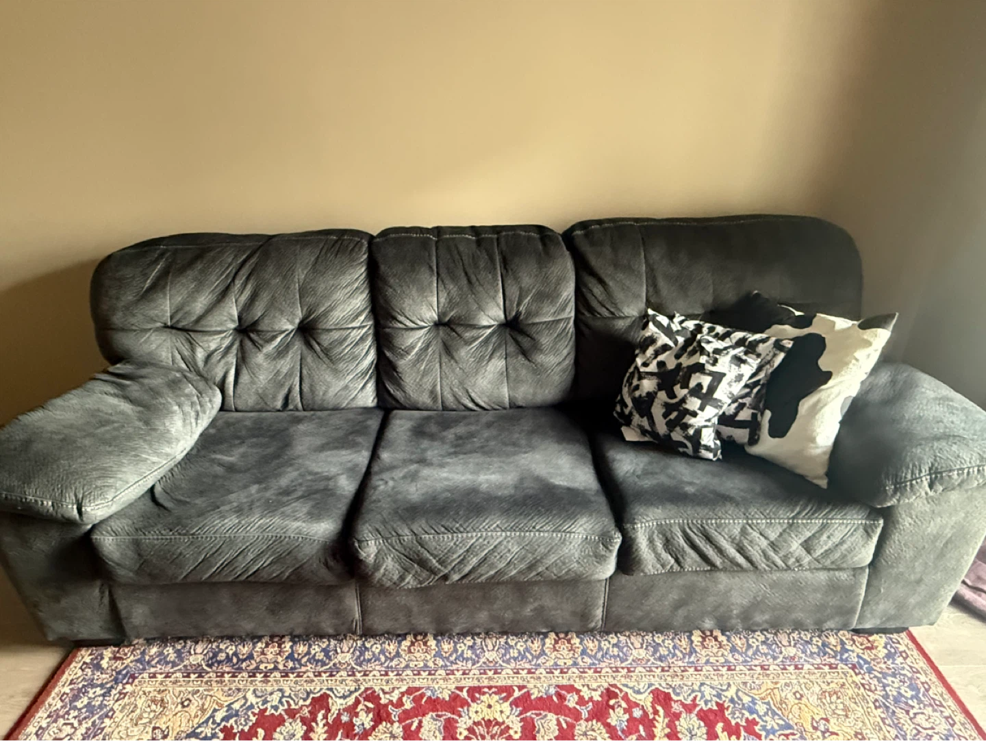 Grey Sofa with Tufted Cushions - photo 2