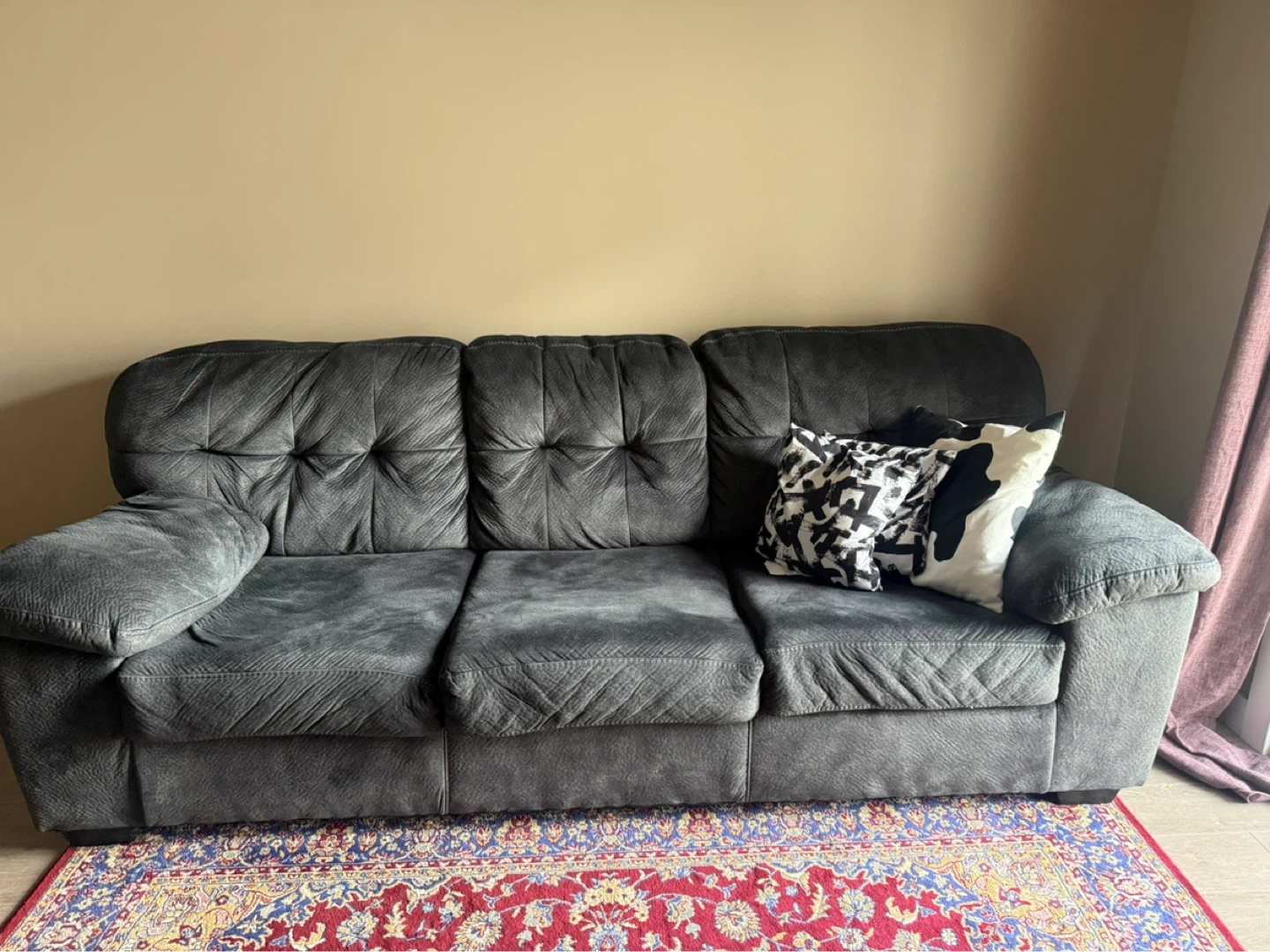 Grey Sofa with Tufted Cushions - photo 3
