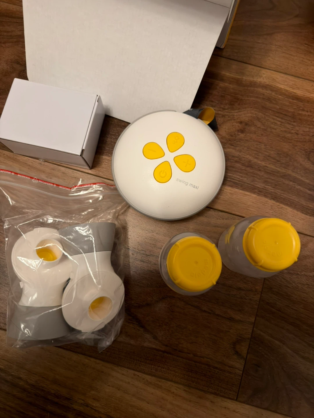 Medela Swing Maxi Double Electric Breast Pump - photo 2