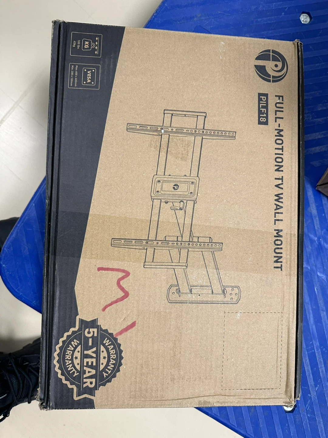 PFFIL Full-Motion TV Wall Mount