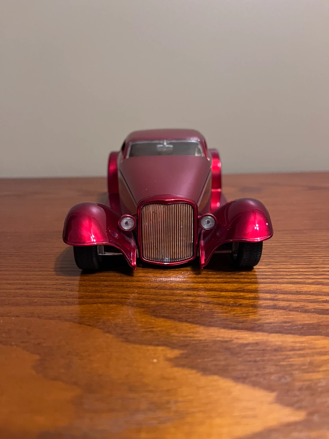 VINTAGE JADA D RODS 1932 FORD (1:24 Scale diecast) - photo 3