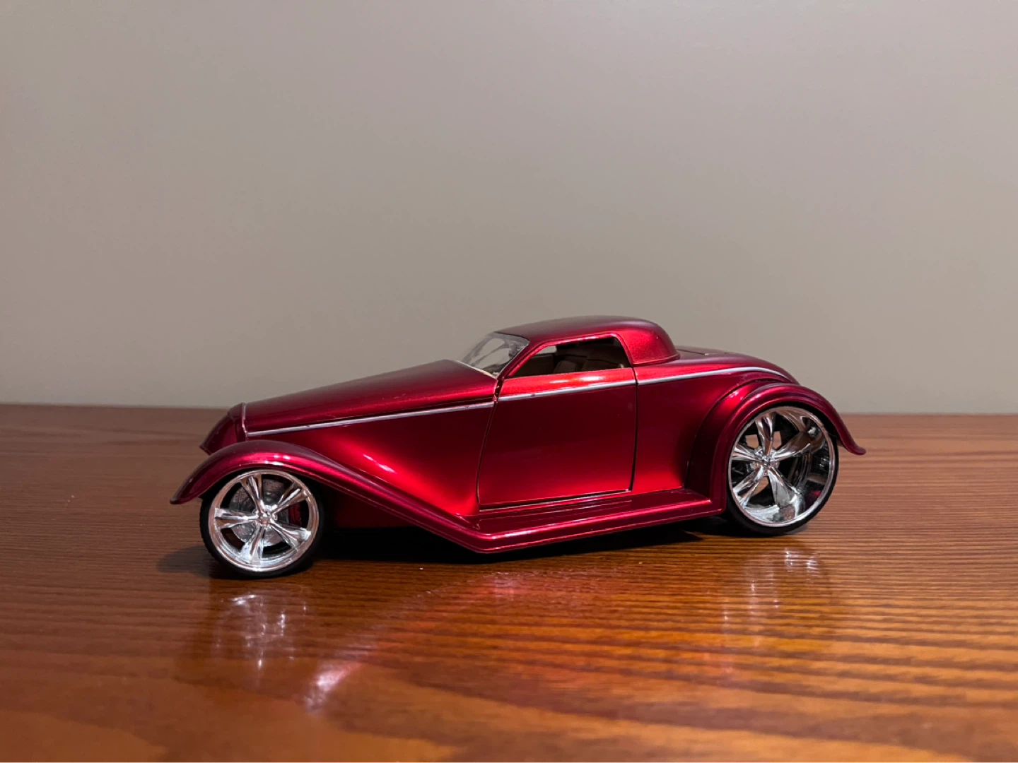 VINTAGE JADA D RODS 1932 FORD (1:24 Scale diecast)