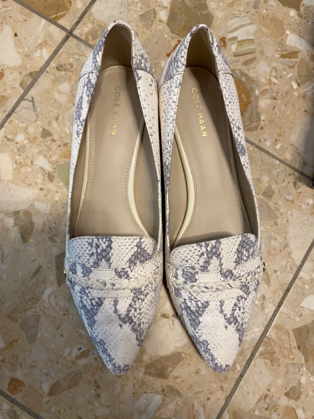 Cole Haan Women’s Flats *LIKE NEW* (Size 7) - photo 4