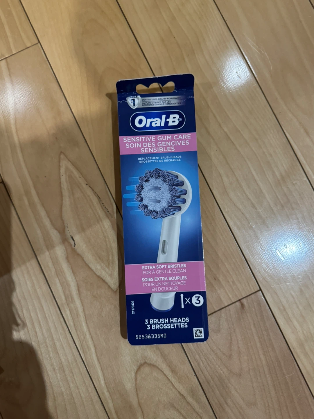 Oral-B electric toothbrush bundle with 3 replacement - photo 4