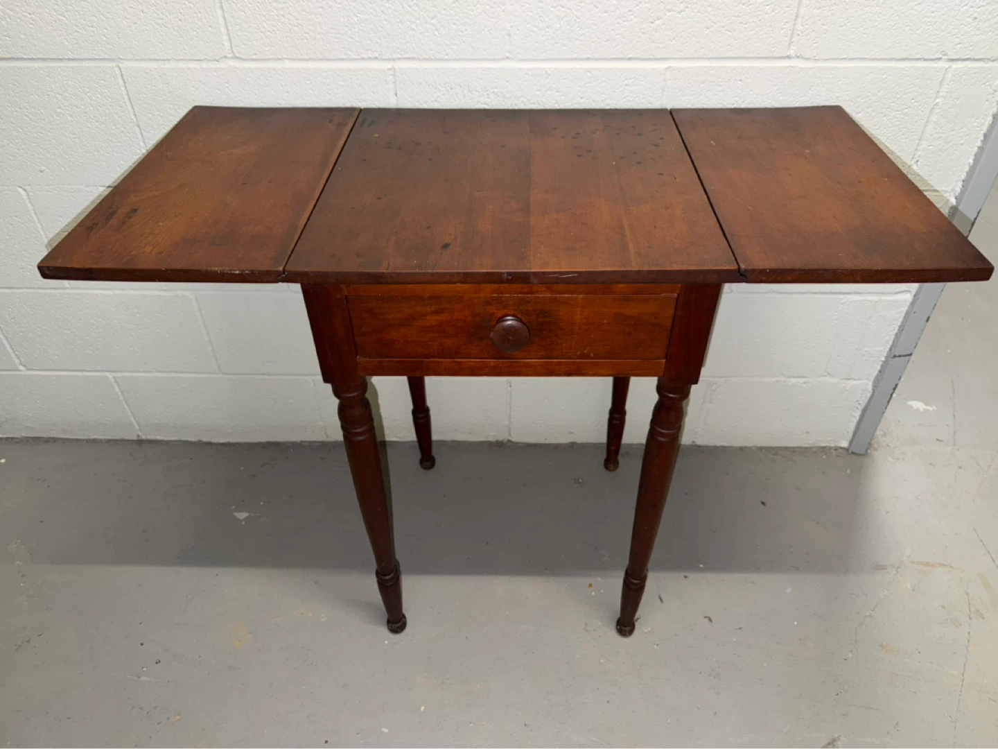 Antique Mahogany drop leaf table - photo 2