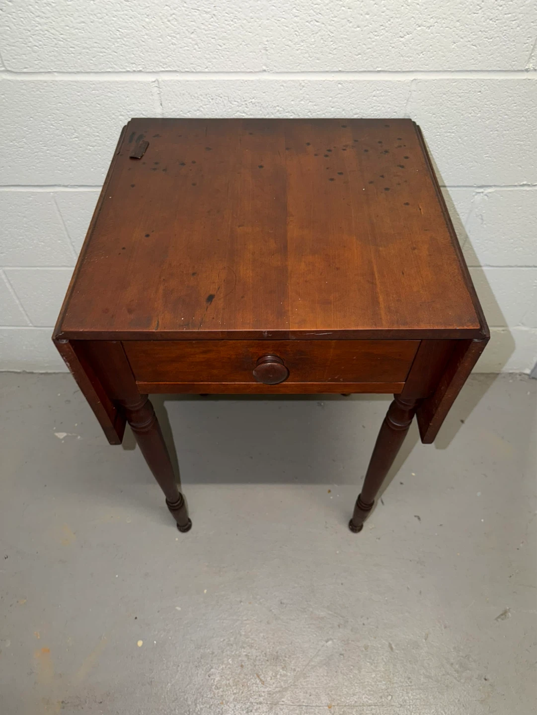 Antique Mahogany drop leaf table - photo 4