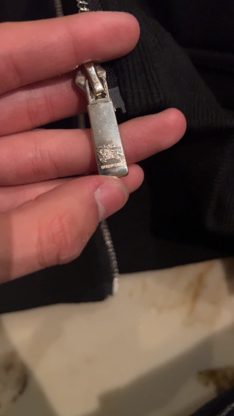 Black Burberry zip up - photo 5