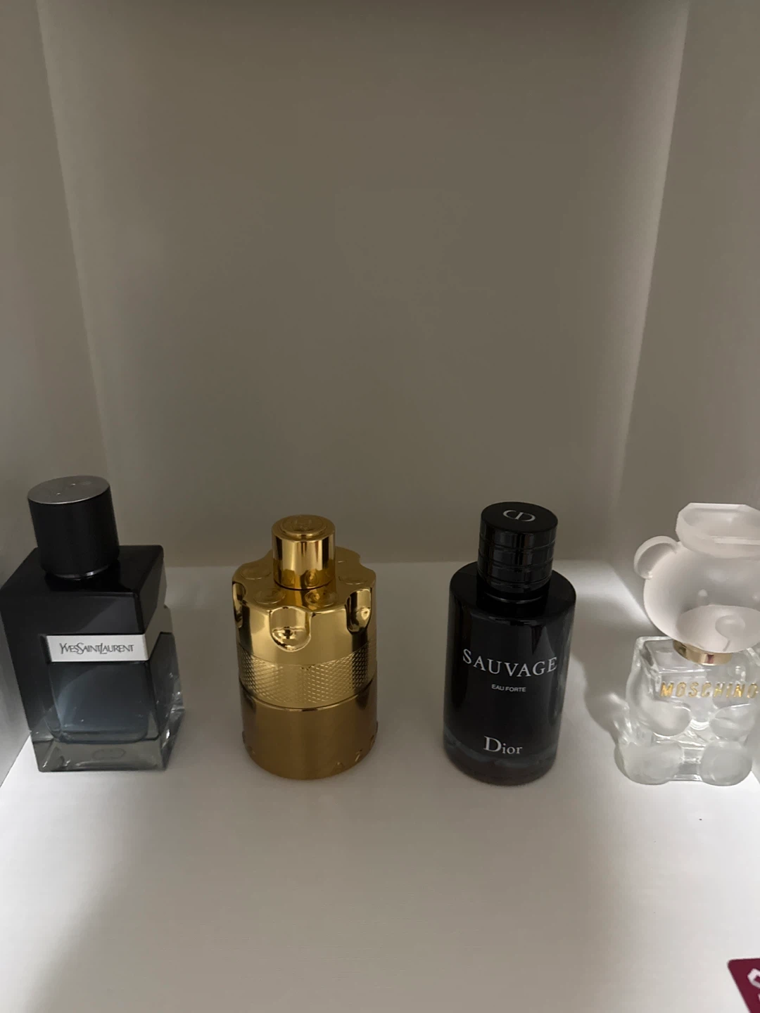 Men’s cologne