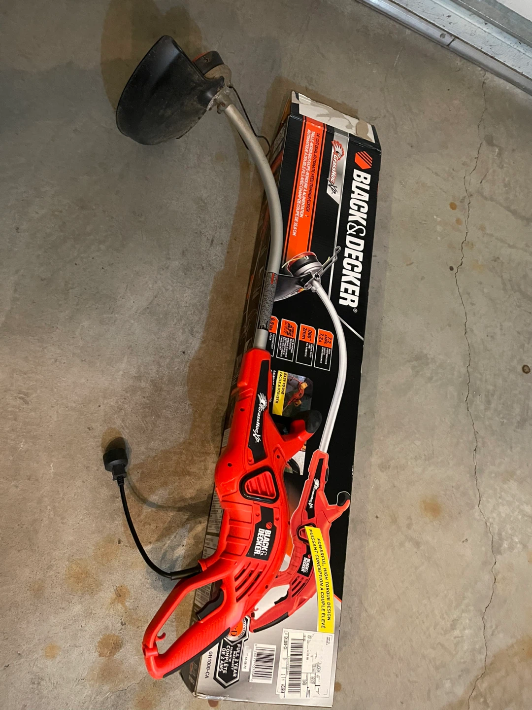 Black & Decker Electric String Trimmer - photo 2