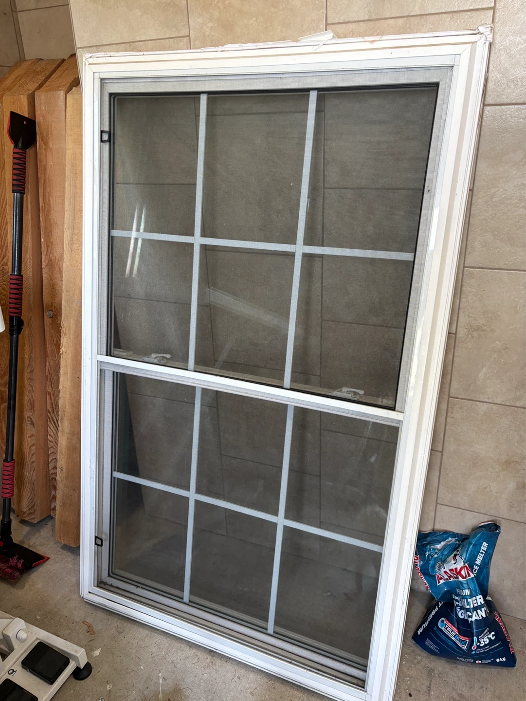 Friesen Windows and Siding WW Window