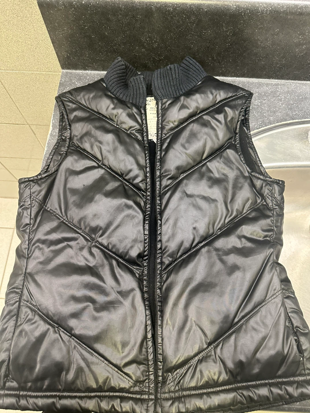 Old Navy Puffer Vest