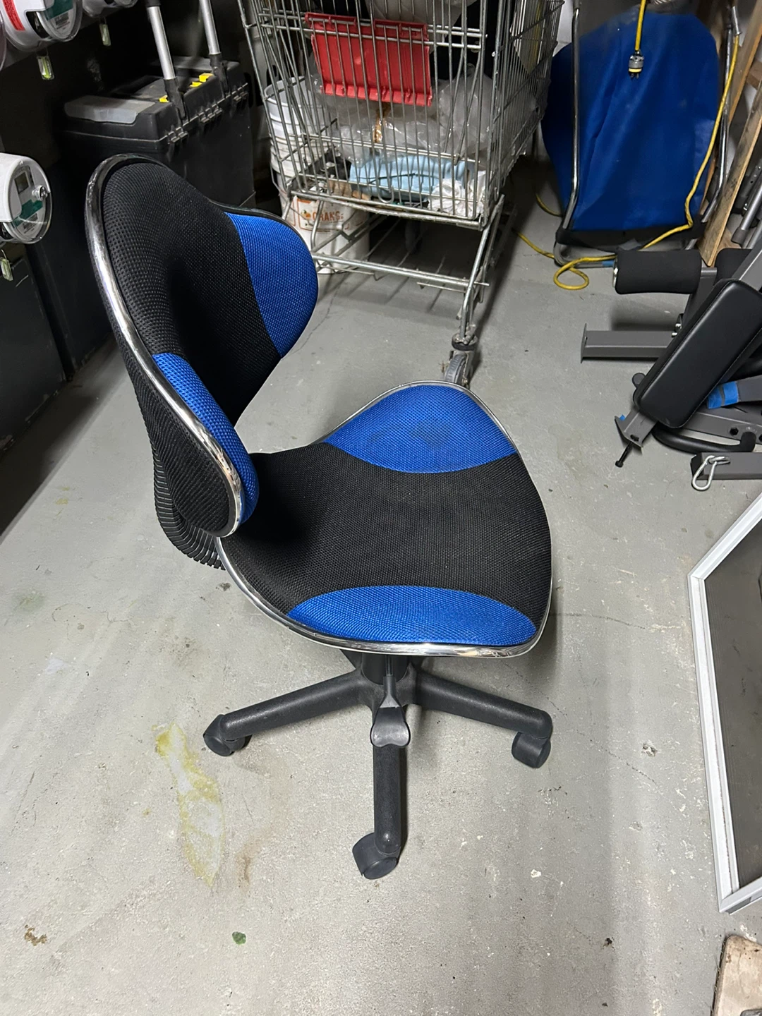 Child’s chair $10 or best offer