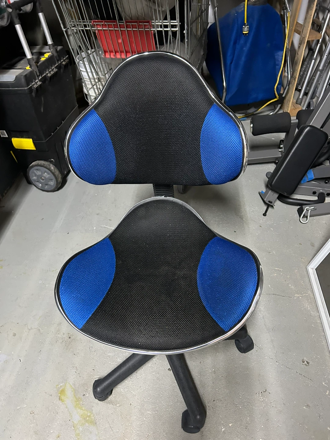 Child’s chair $10 or best offer - photo 2
