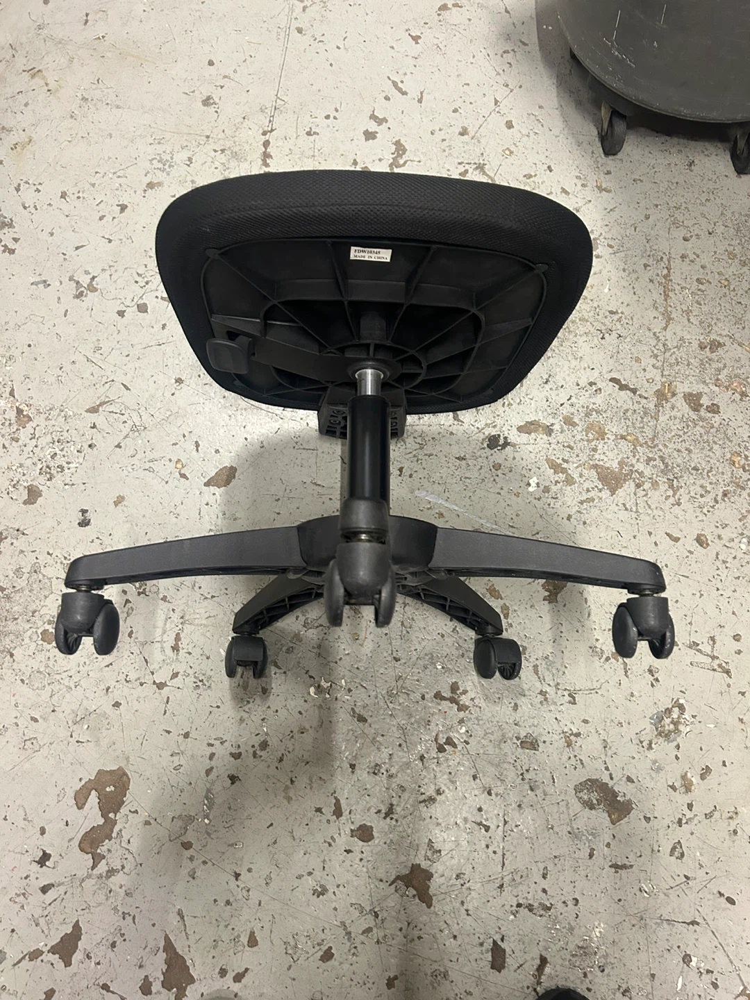 Office chair - photo 3