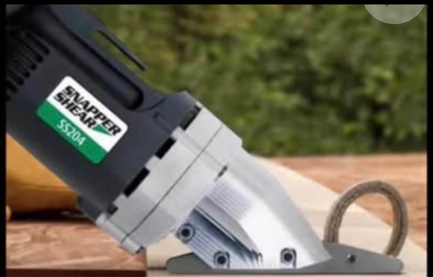 Snapper Shear SS204 Electric Shear