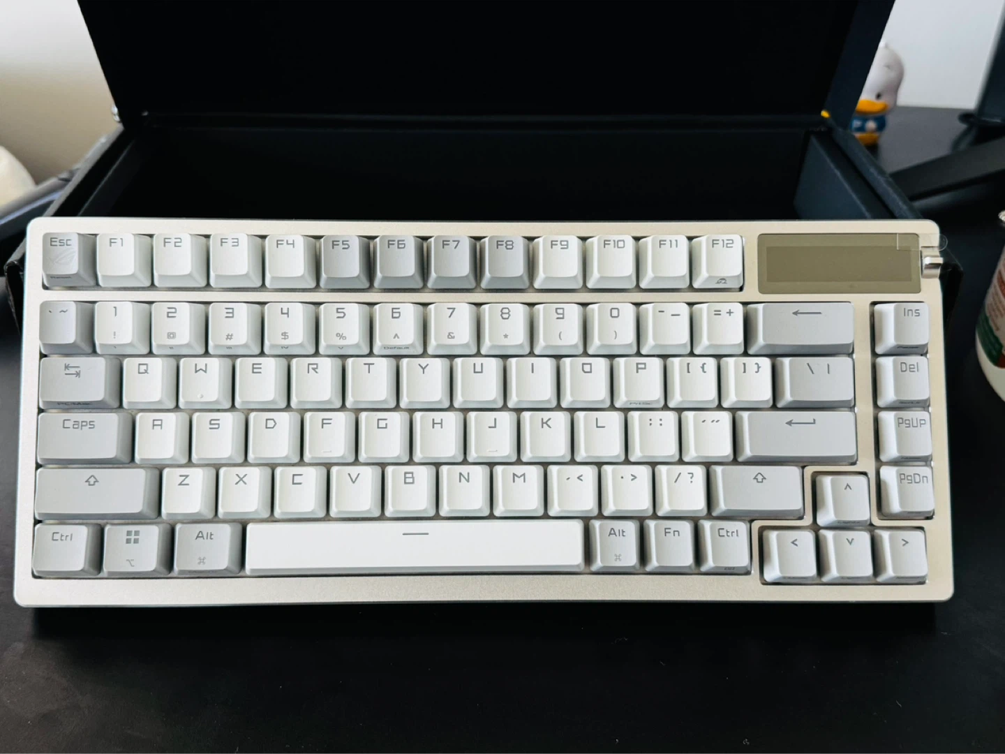 ASUS ROG Azoth Gaming Keyboard - photo 2