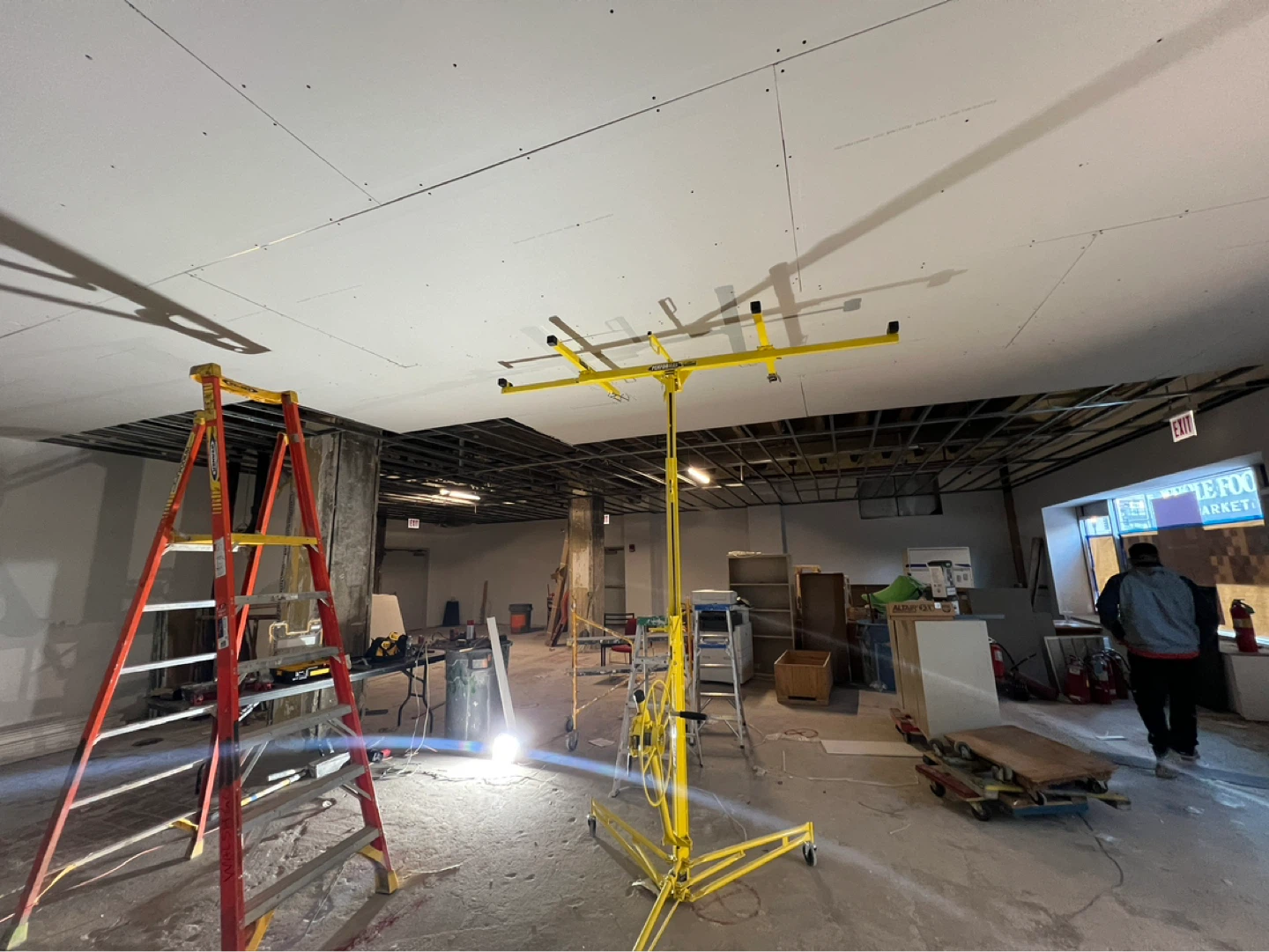 Yellow Drywall Lift - photo 2