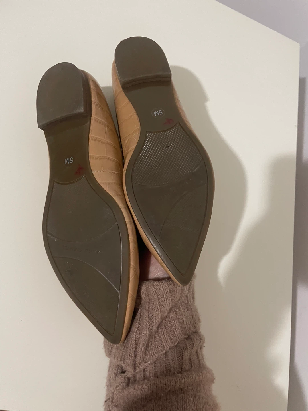 Marc Fisher Women's Tan Croc Embossed Pointed Toe Flats - Size 5 - photo 5