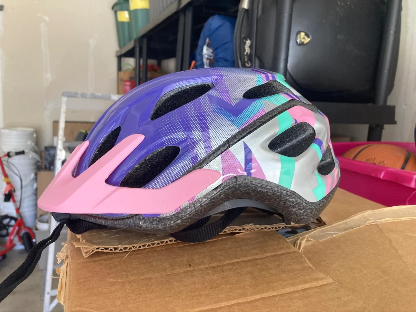 Bell Kids Bicycle Helmet - Purple & Pink - photo 3