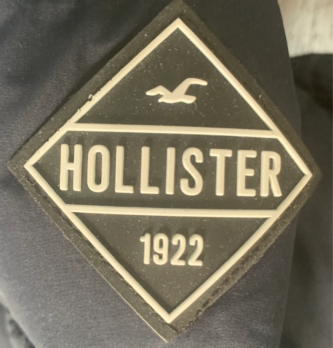 Hollister Puffer Jacket - Size M - photo 3