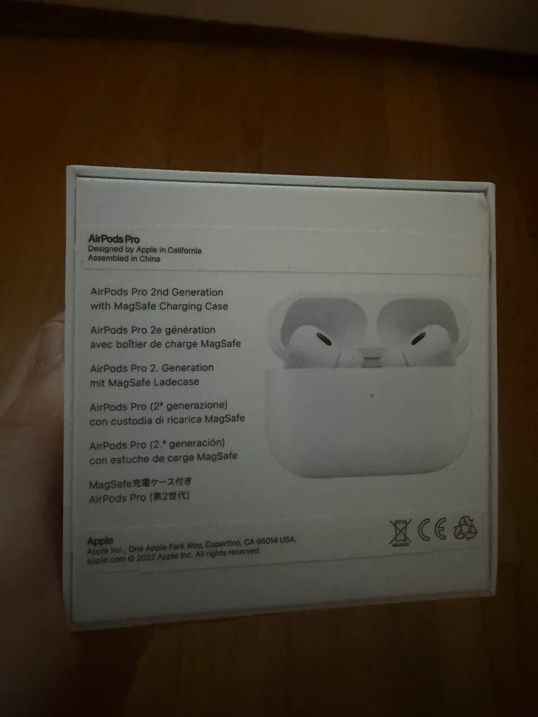 Apple AirPods Pro (2nd generation) with MagSafe Charging Case - photo 5