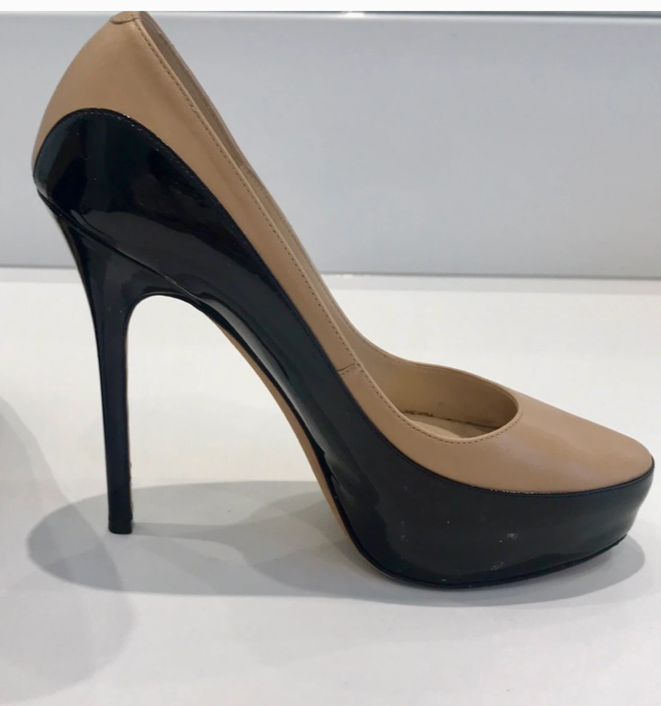 Jimmy Choo Black & Nude Patent Leather Platform Heels Size 37