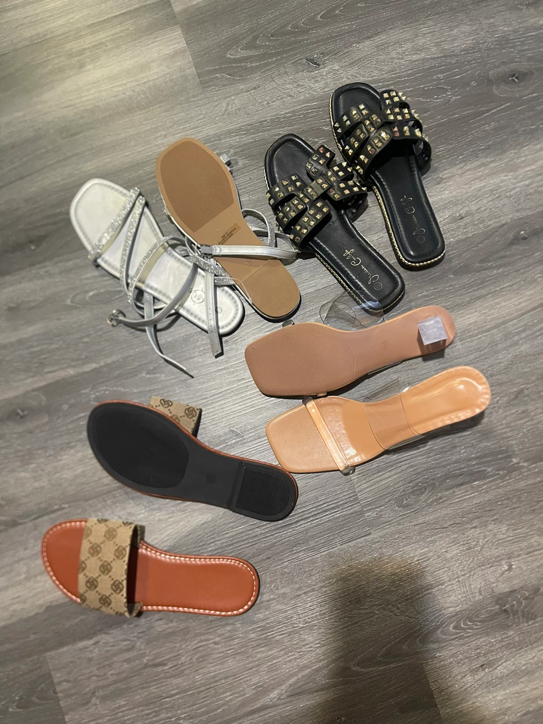Assorted Women's Sandals - Size 8/9 - photo 2