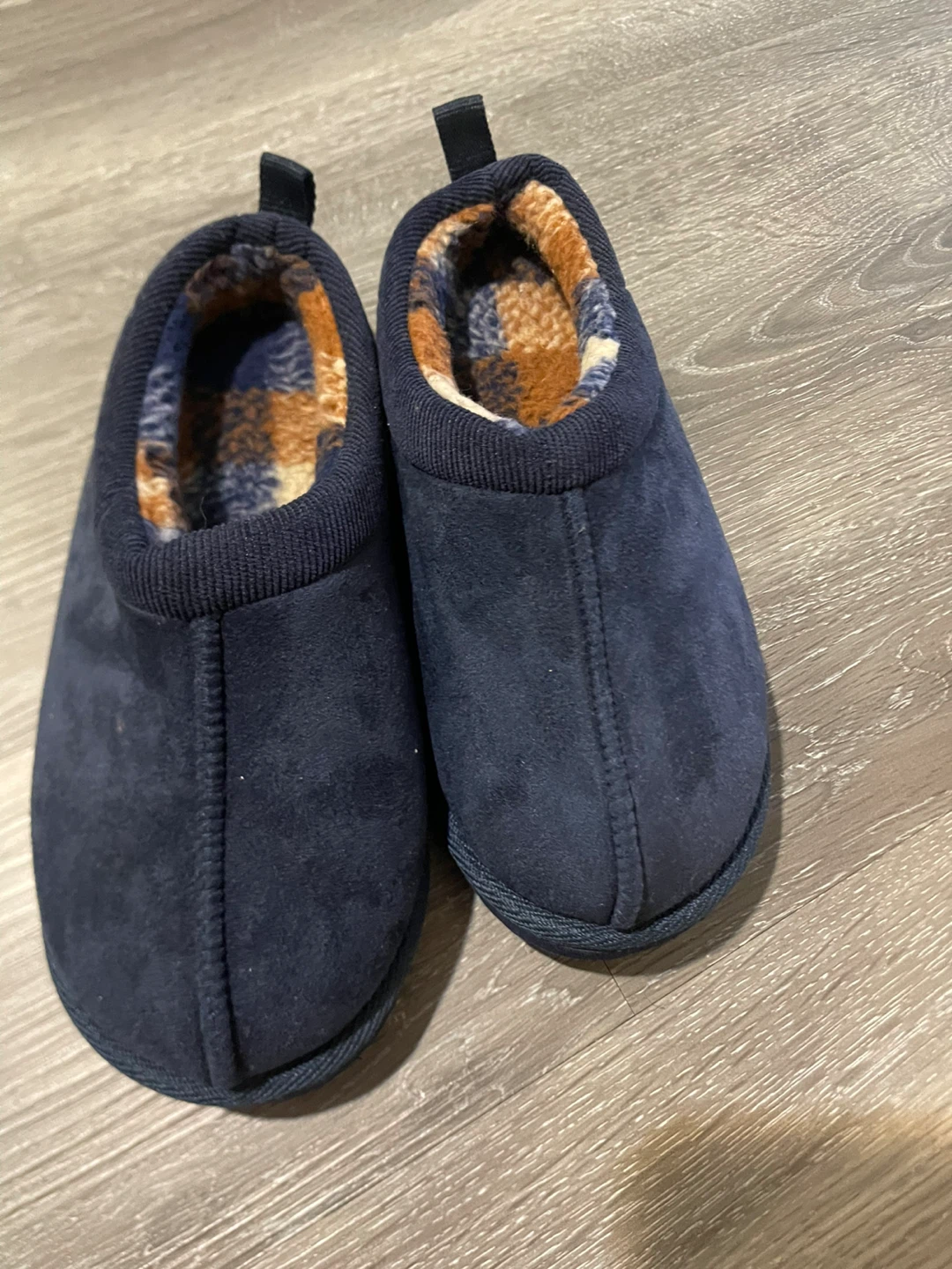 Kids Suede Slippers Size 13-1